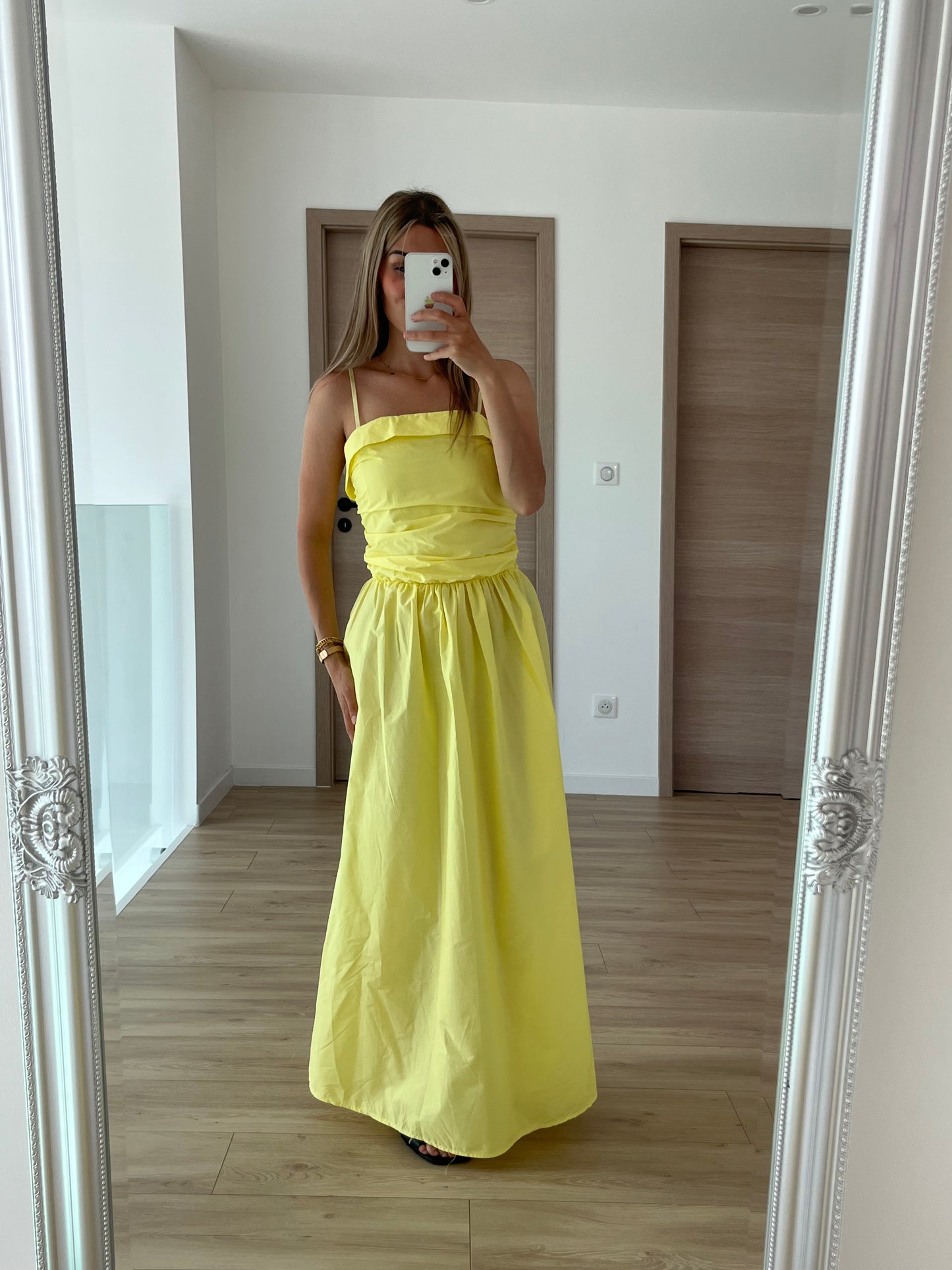 Robe jaune