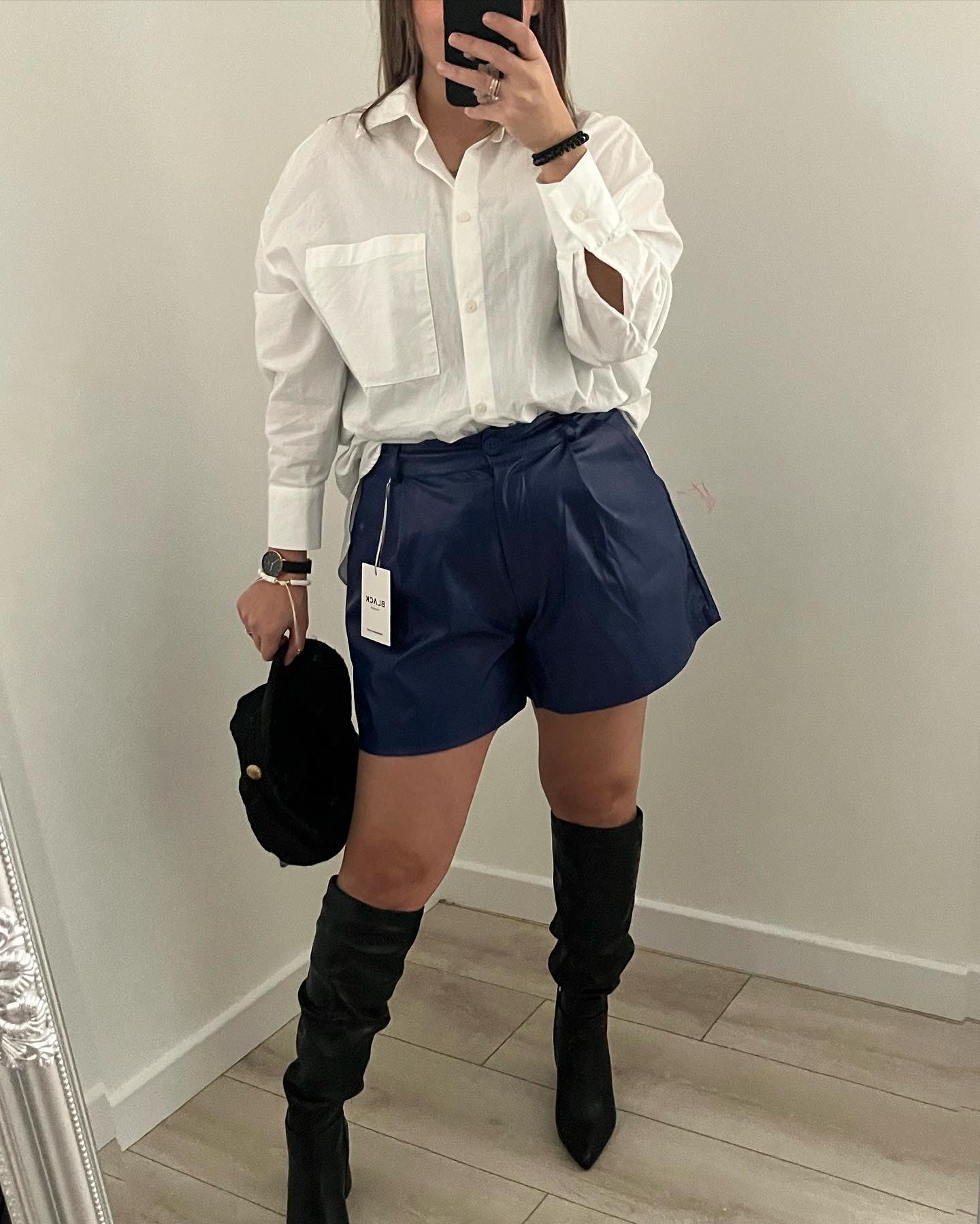 Short en simili