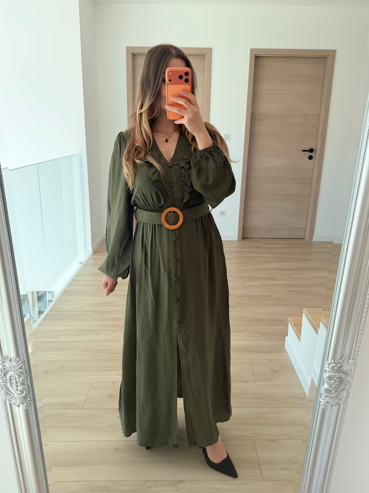 Robe kaki