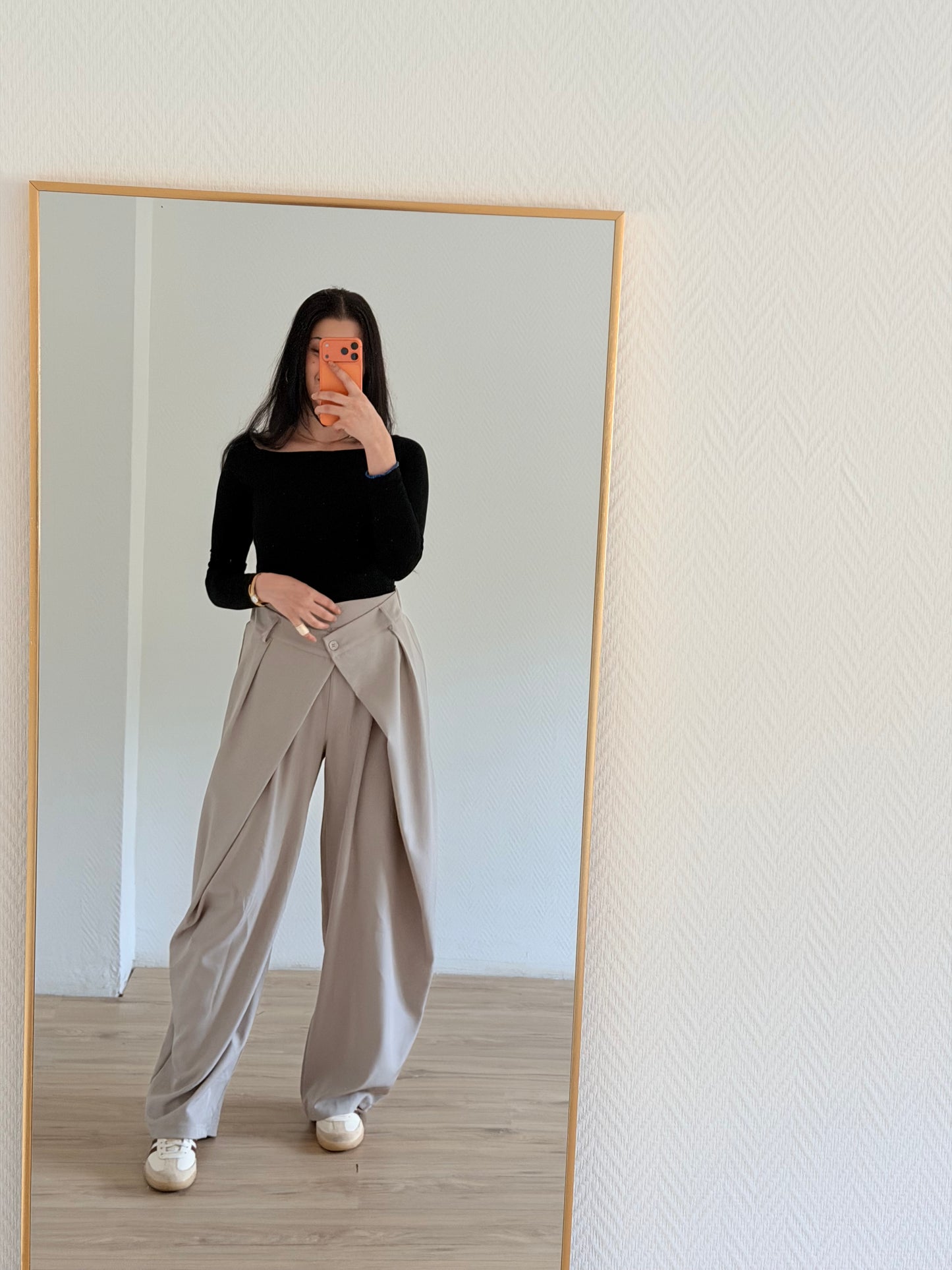 Pantalon couleur taupe